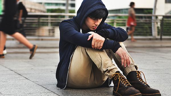 青少年抑郁是哪些原因引起的 青少年抑郁的5個原因須知