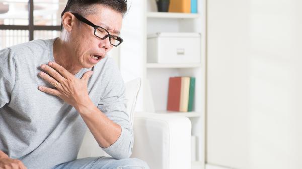 老年人发生心肌梗死怎么办