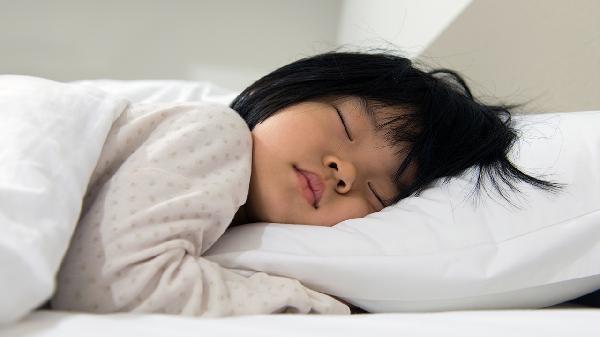 睡觉时胳膊疼痛是什么原因