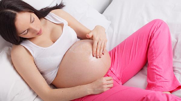 产妇感冒能母乳喂养吗 产妇感冒2种情况不宜母乳喂养