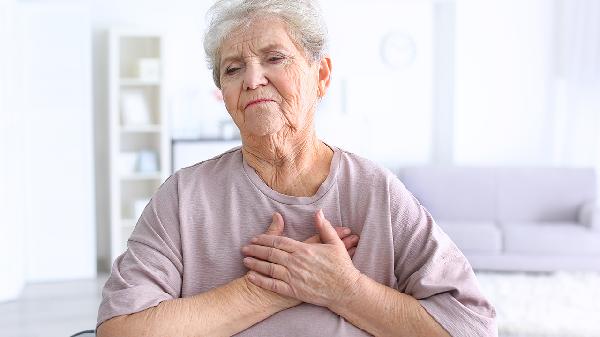 八十多歲老人下肢浮腫怎么辦