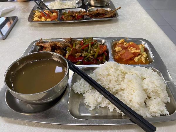 干豆腐和米饭哪个容易发胖