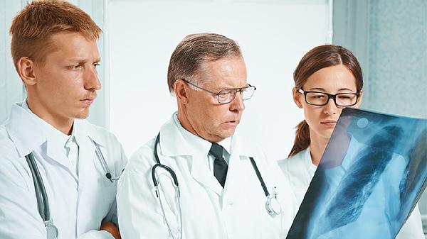 70歲老人肺癌早期能活多久