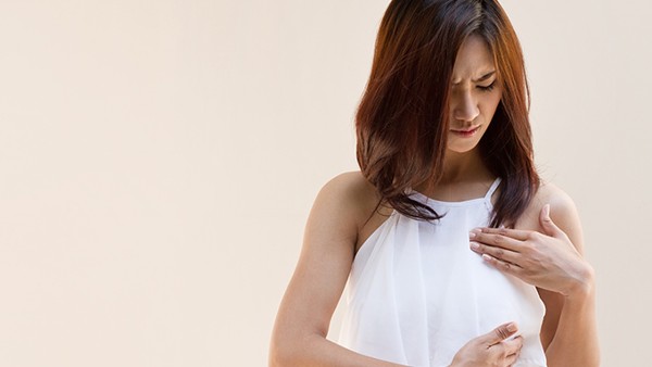 哺乳期急性乳腺炎是什么原因引起的