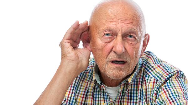 70歲老人經(jīng)常耳鳴是什么原因