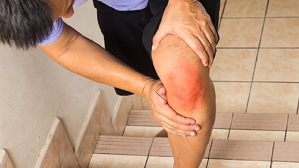走路大腿根疼怎么回事 走路大腿根疼與這些原因關(guān)系密切