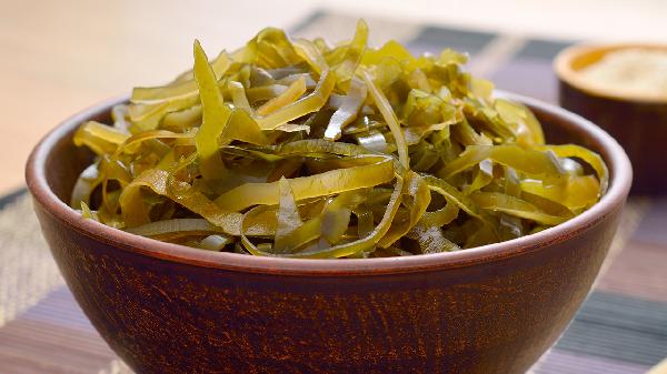 吃完海帶嗓子有異物感