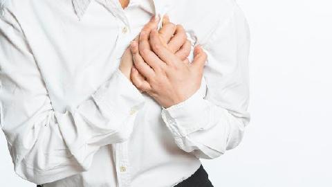 心脏病会引起右手臂疼吗