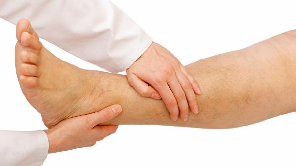 韌帶損傷用什么中藥泡腳好呢