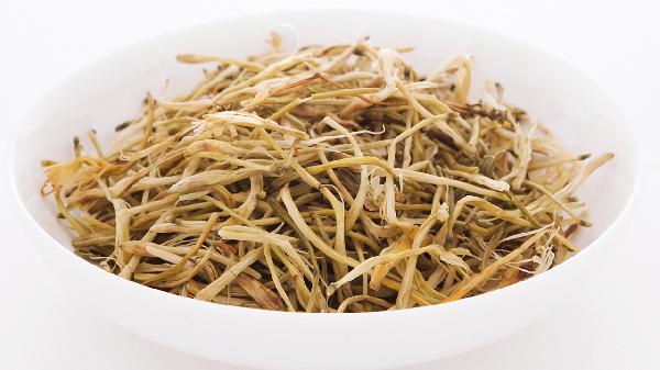 金银花泡水喝的功效