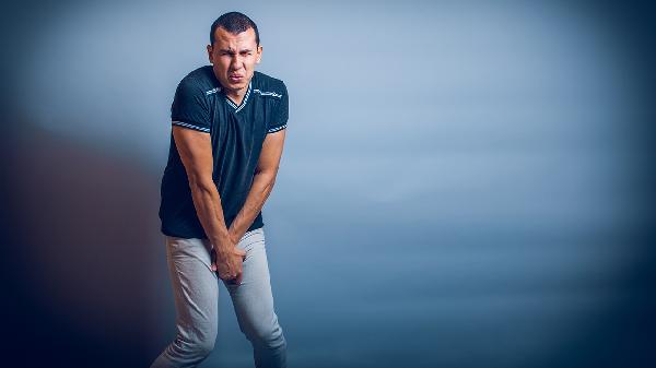 念珠菌性包皮炎应如何治疗