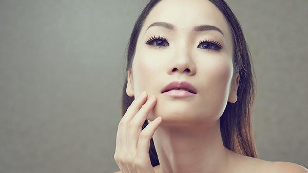 如何自制美白面具涂面具時要注意什么