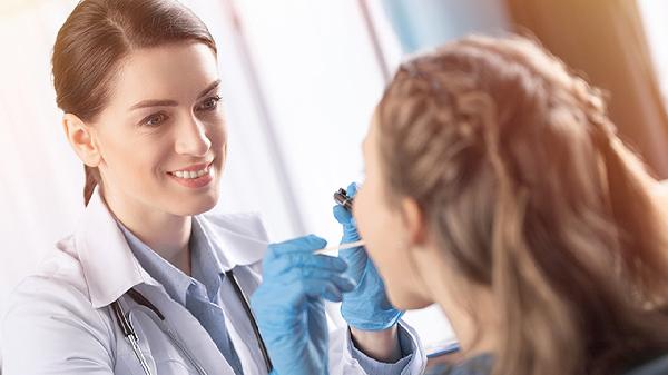 舌根有疙瘩是怎么回事