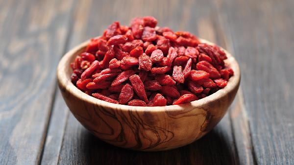 男生喝枸杞水有什么功效