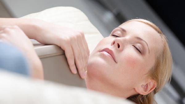 怎么样改善面部红血丝