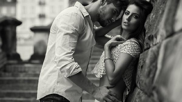 高中男孩談戀愛(ài)了怎么和他交流