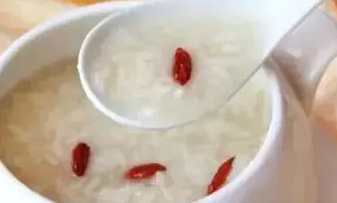 含胆固醇高的食物都有哪些