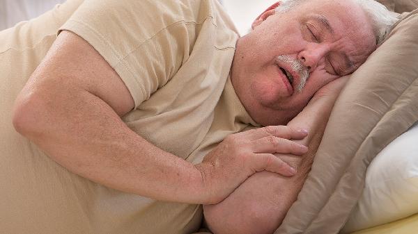 為什么晚上睡覺會(huì)打呼嚕