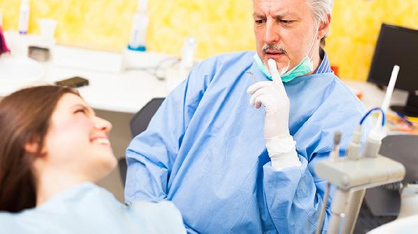 早上起床牙齒得蛀牙了