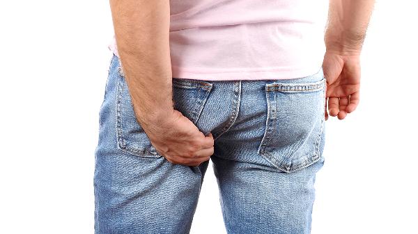 90歲股骨頸骨折怎么治療