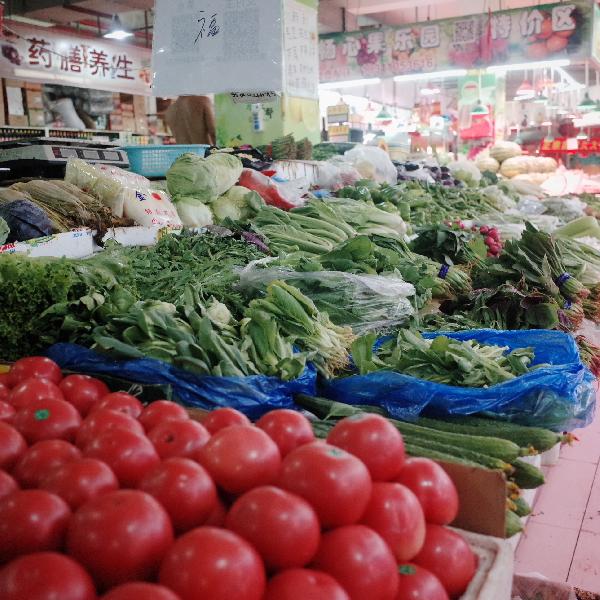 半夜餓了可以吃西紅柿嗎