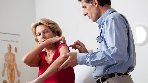 有小肚子怎么減下去按摩手法