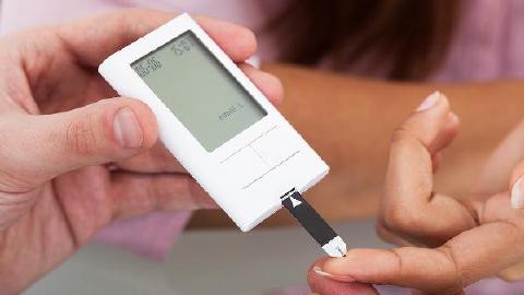 糖尿病可以吃氨糖軟骨素鈣片嗎