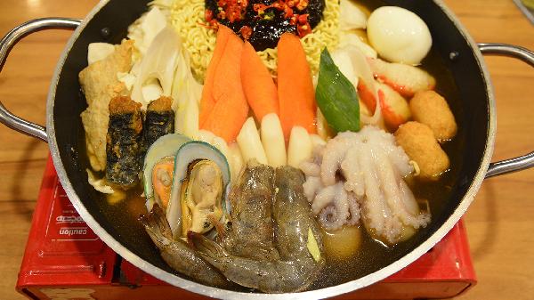 肚子肌肉拉伤怎么缓解疼痛吃什么药