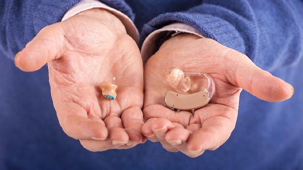 人工耳蝸手術(shù)需要多少錢