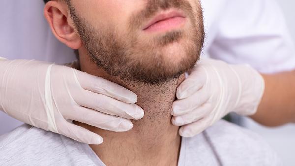 按摩什么部位容易放屁 按摩哪里會放屁