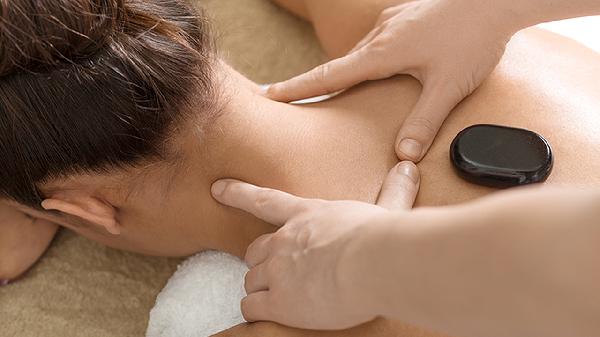 简单的脸部按摩手法 脸上按摩手法教程