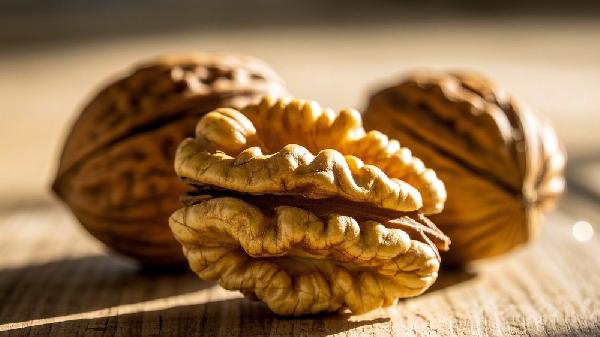 核桃仁炒熟還有營養(yǎng)嗎
