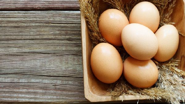 煮鸡蛋剥开有水能吃吗