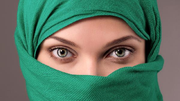 做眼瞼內(nèi)翻矯正有副作用嗎