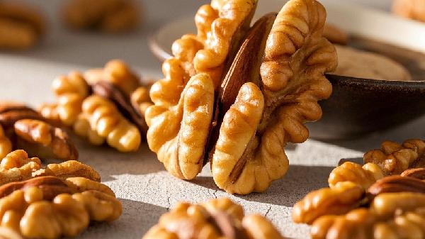 核桃仁上的薄皮怎么去掉