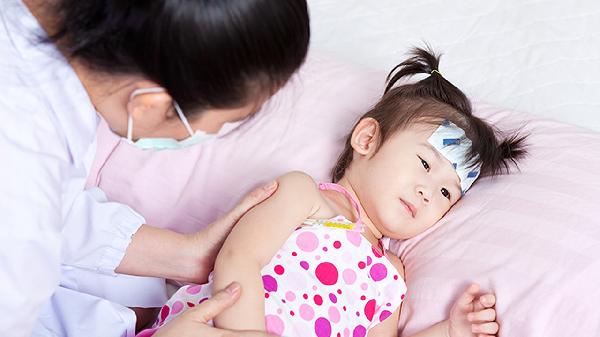 寶寶發(fā)燒38.5手腳冰涼怎么辦