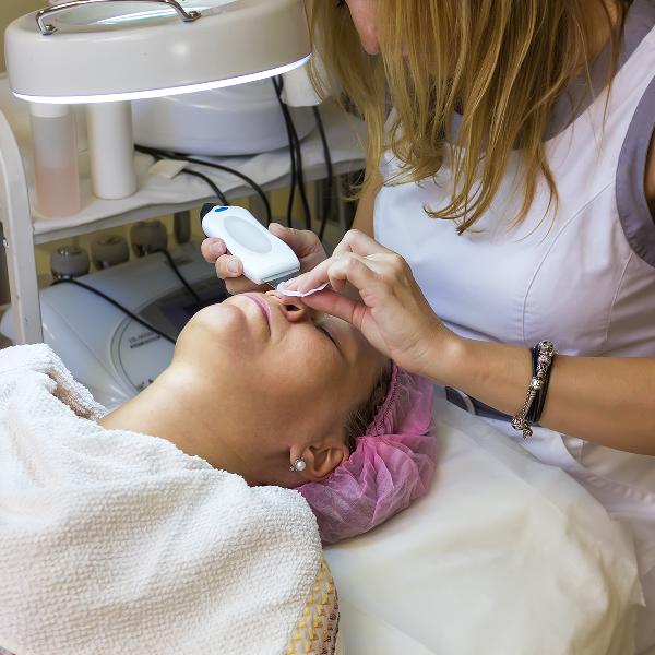 怎么去痘痘和黑頭？