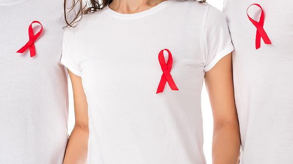 擠奶會擠傷乳腺嗎