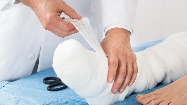 粉碎性骨折多久才能好