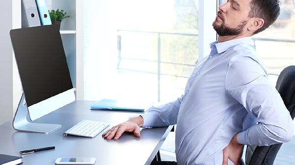 腰部感覺(jué)空空的是腎虛嗎