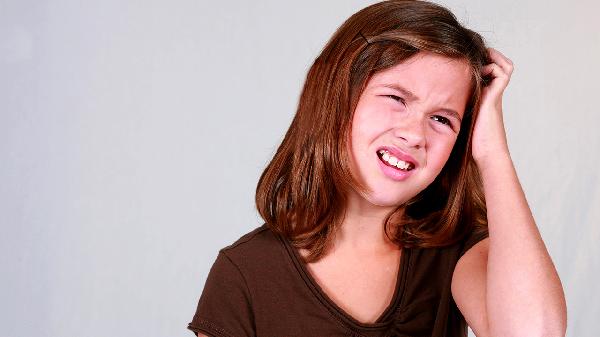 12歲女孩早戀家長(zhǎng)該對(duì)她說(shuō)什么