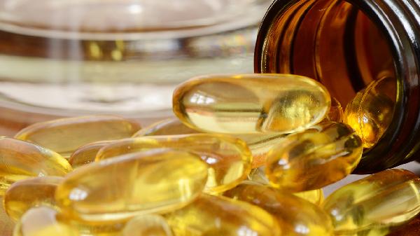 十四歲可以吃維生素ad嗎