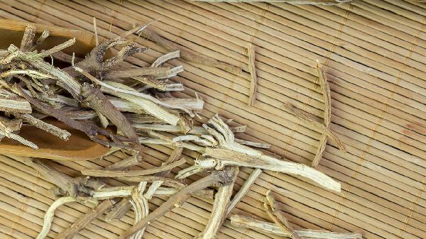 鱉血炒柴胡的配伍關(guān)系是什么 鱉甲柴胡湯的攻效