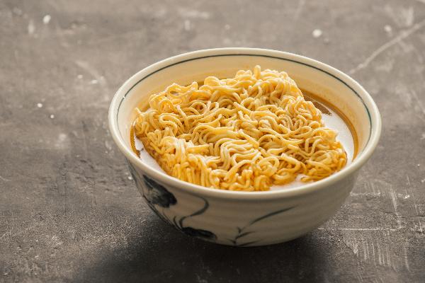 吃方便面會(huì )減肥還是增肥
