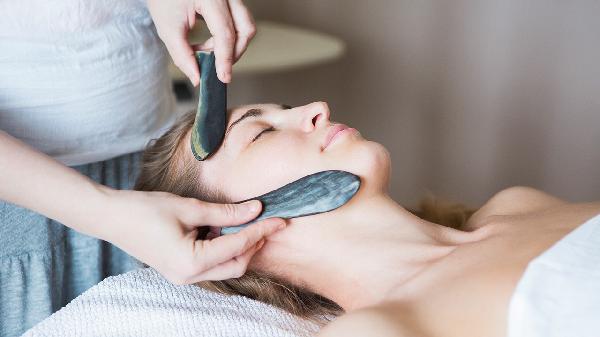 腋窩刮痧的好處和壞處