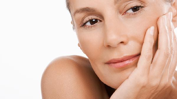 臉頰兩邊毛孔粗大怎么解決