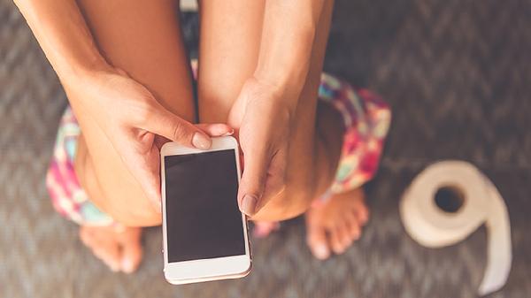 常常玩手機會(huì )產(chǎn)生什么影響呢