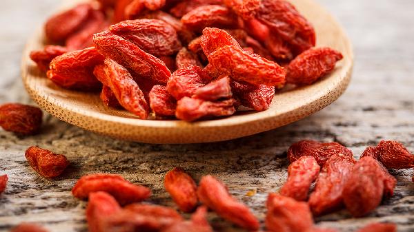 腰酸背疼是腎陽(yáng)虛還是腎陰虛枸杞子一天吃多少