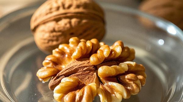 剝好的核桃仁怎么去皮