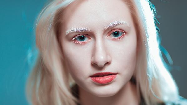 腮在臉上哪個(gè)位置